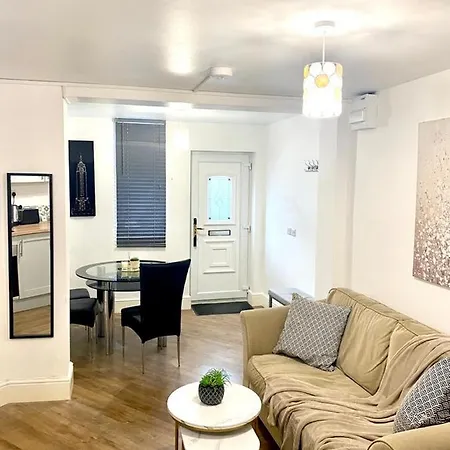 アパート Furnished 1 Bedroom ブリストル