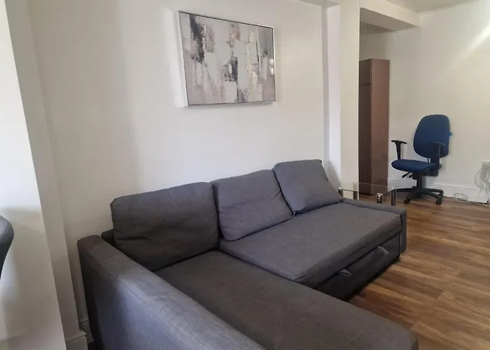 Furnished 1 Bedroom *