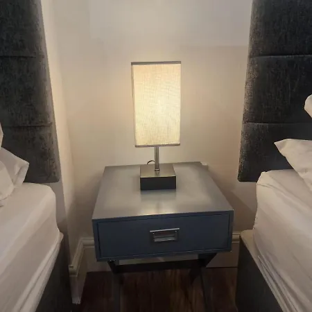 公寓 Furnished 1 Bedroom